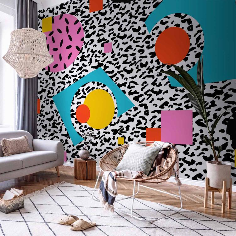 Halucinace - barevná abstrakce ve vzorech a leopardím vzoru